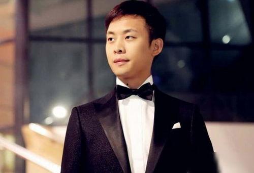 张译娱乐吃瓜君是谁,娱乐圈幕后推手背后的故事